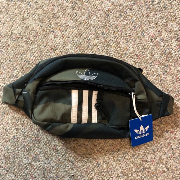 🎉 HP 🎉 🆕 adidas National 3 Stripes Waist Pack Camo - Picture 11 of 16